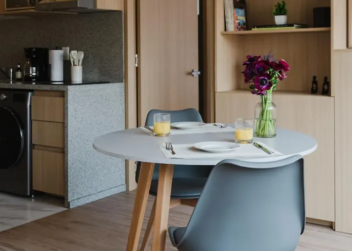Praga 10 King Bed, Fast Wifi & Comfort Apartamento *